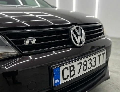 VW Jetta 1.6TDI HIGHLINE, снимка 6 - Автомобили и джипове - 54673856