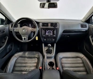 VW Jetta 1.6TDI HIGHLINE, снимка 10 - Автомобили и джипове - 54673856