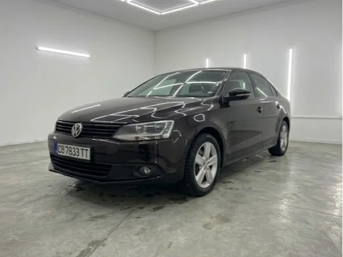 VW Jetta 1.6TDI HIGHLINE, снимка 3 - Автомобили и джипове - 54673856