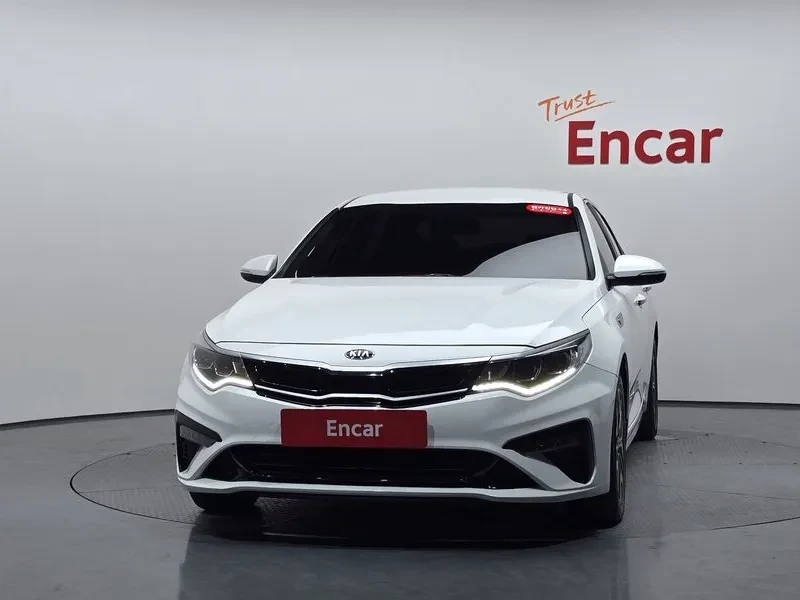 Kia K5 Hybrid 2Nd Generation Noblesse, снимка 2 - Автомобили и джипове - 56354755