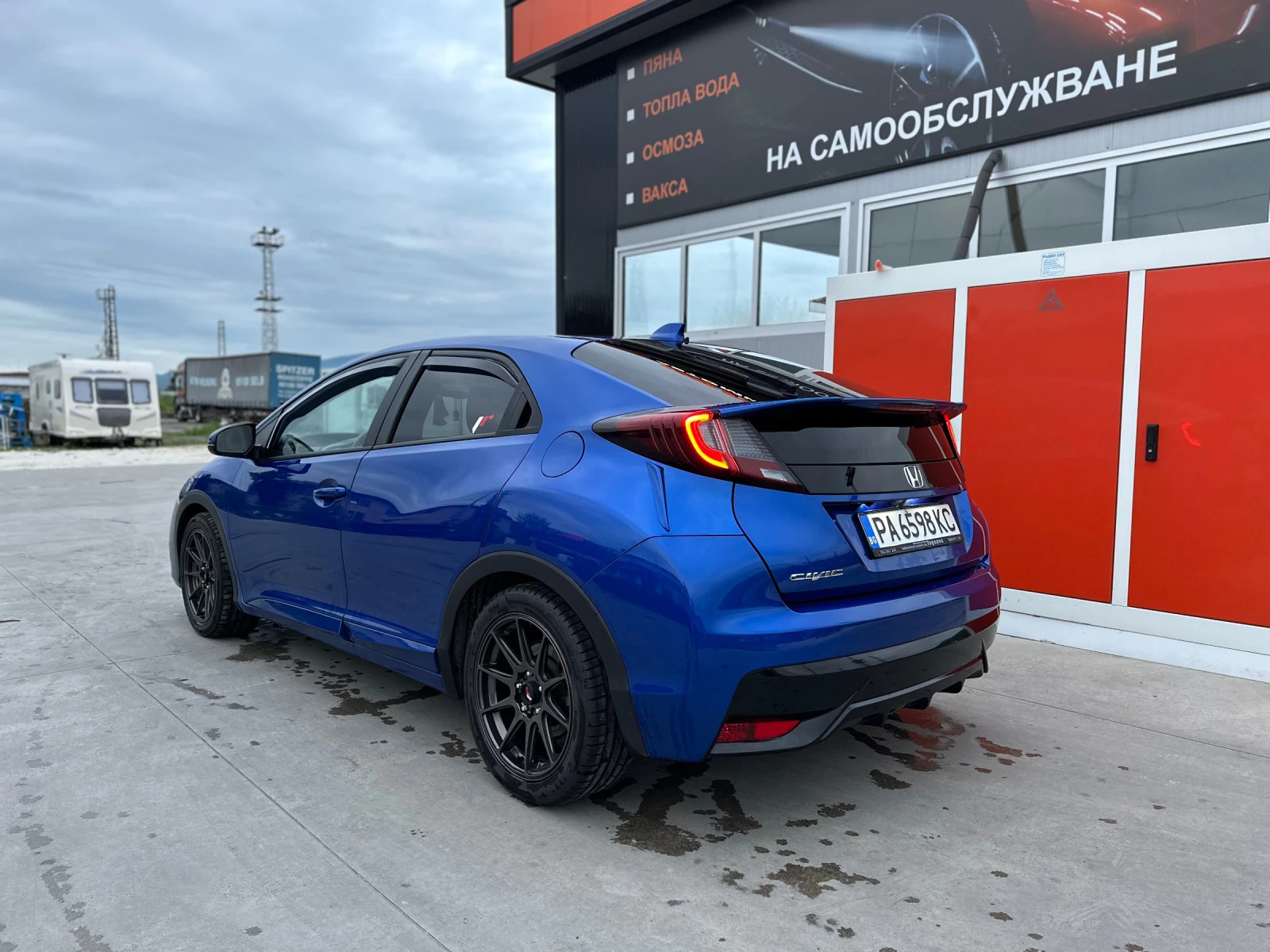 Honda Civic 9 - изображение 5