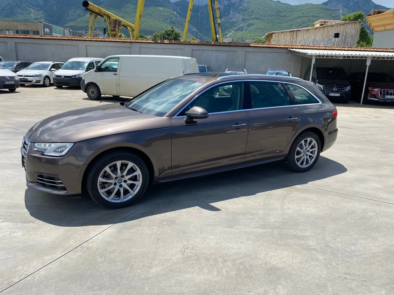 Audi A4 Avant - 2.0 TDi/150 конски сили - изображение 4