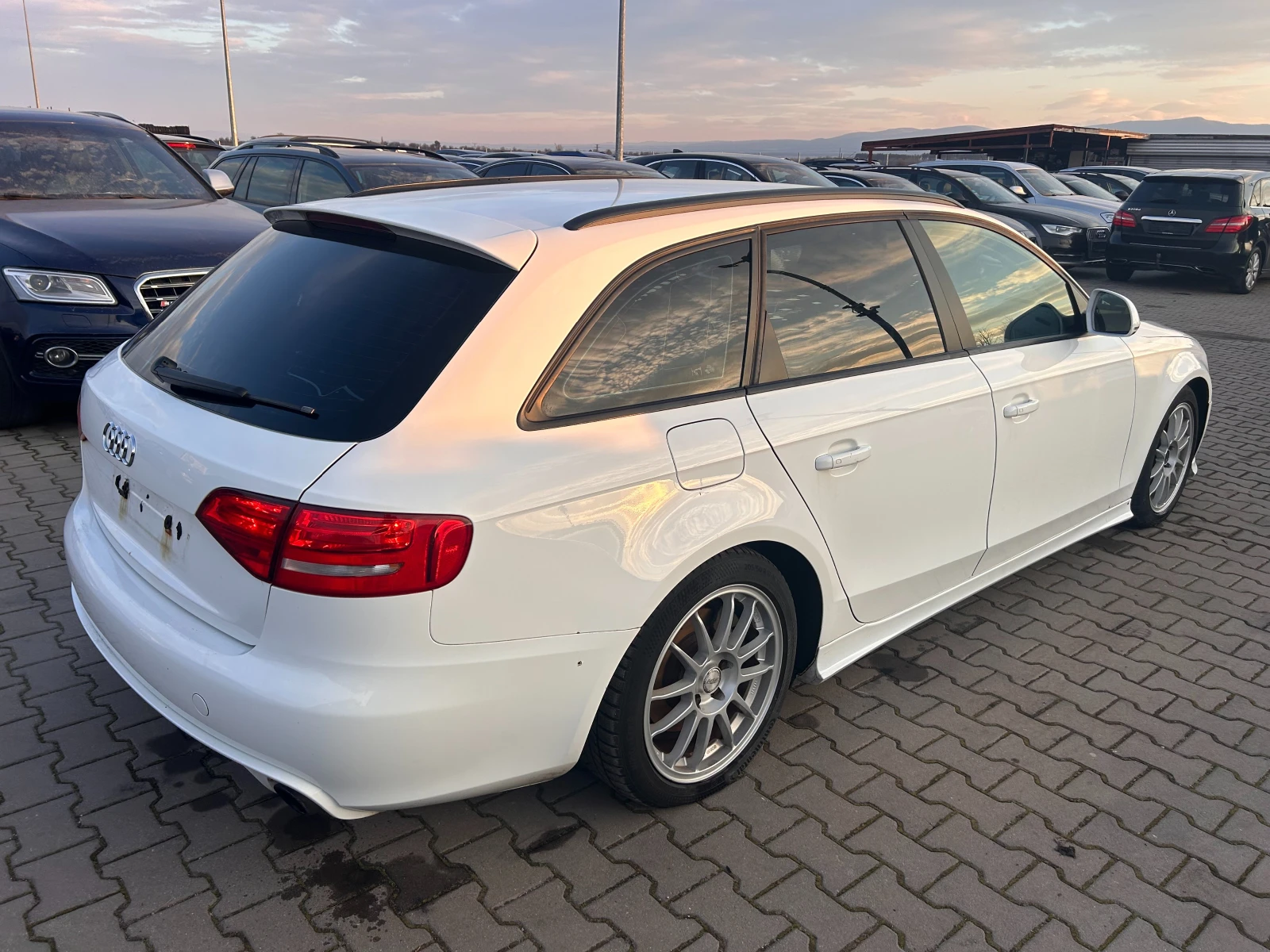 Audi A4 2.0TFSI NAVI EURO 4 - изображение 6