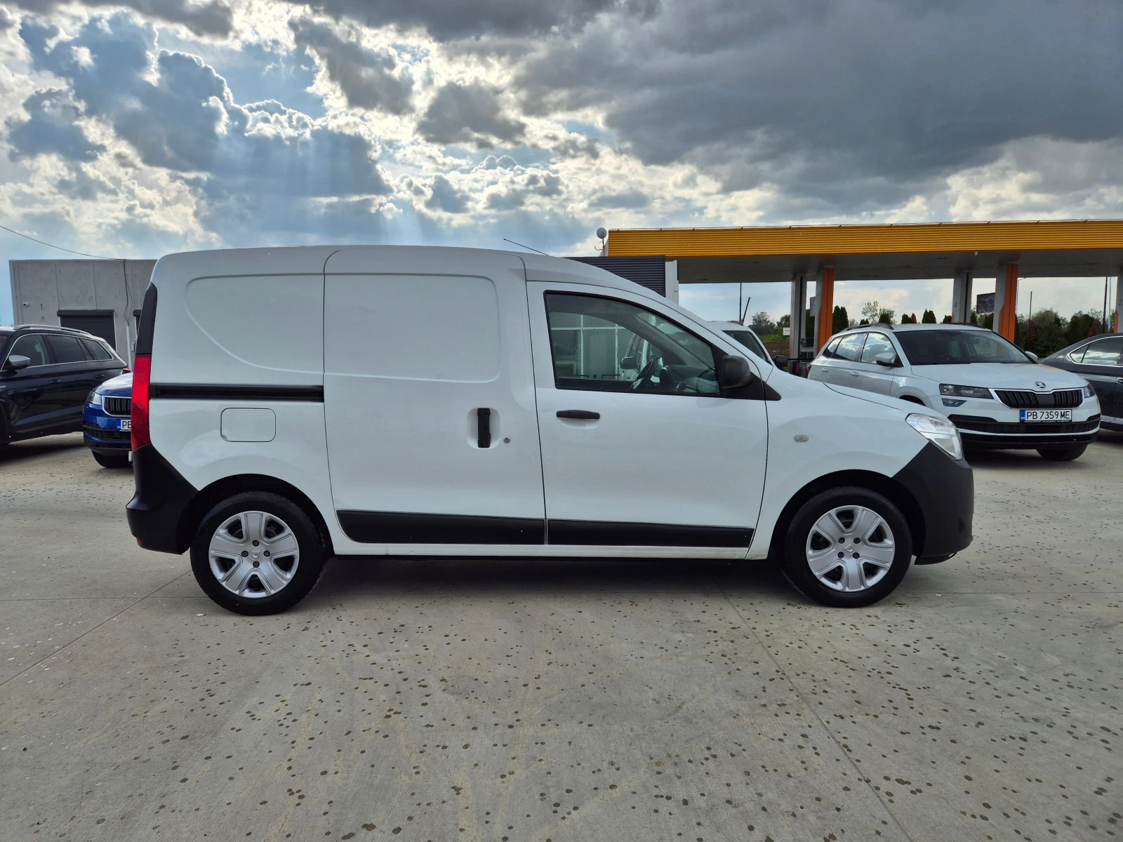Dacia Dokker N-1-1.5DCI-6 скорости - изображение 6