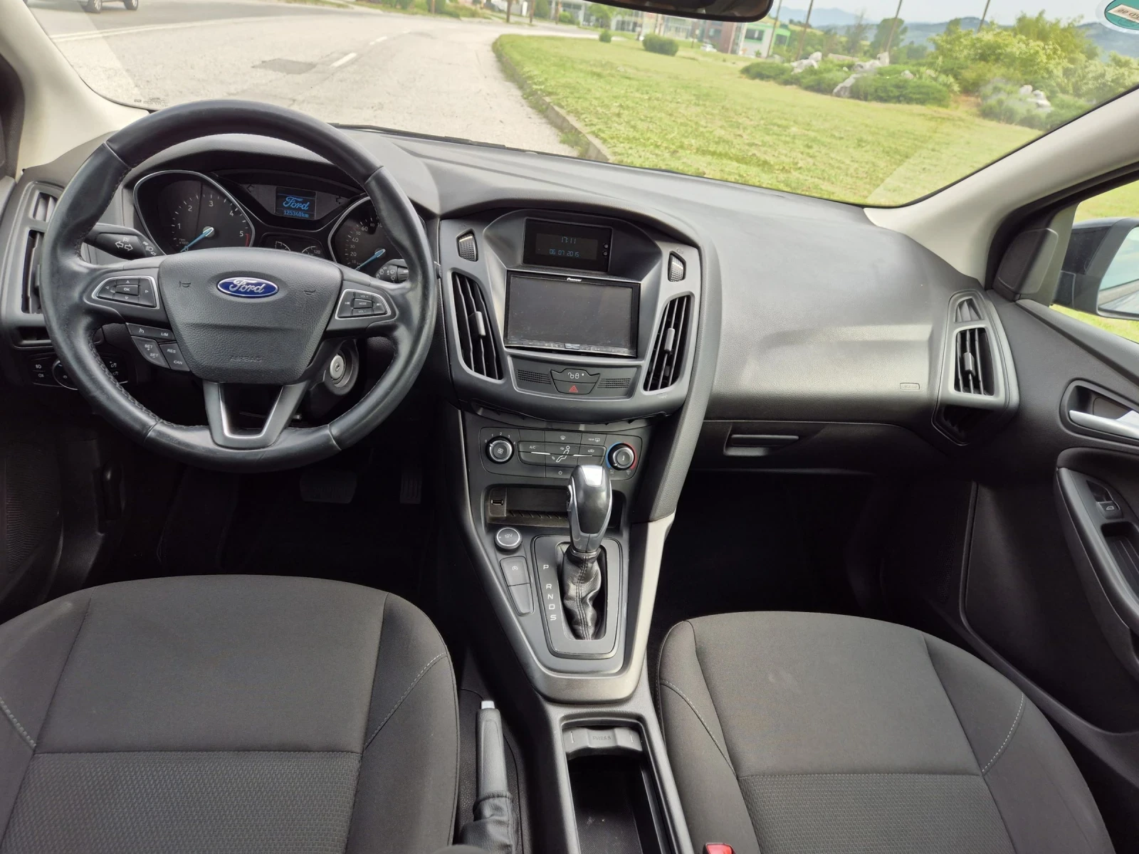 Ford Focus 1.5 - изображение 7