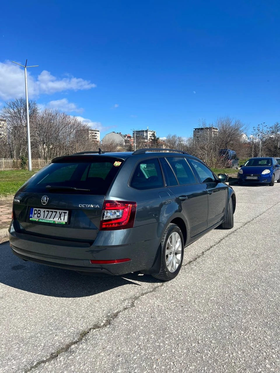 Skoda Octavia 94000км.2.0 ДИЗЕЛ 150K.C.АВТОМАТ 7ск., снимка 6 - Автомобили и джипове - 53505771