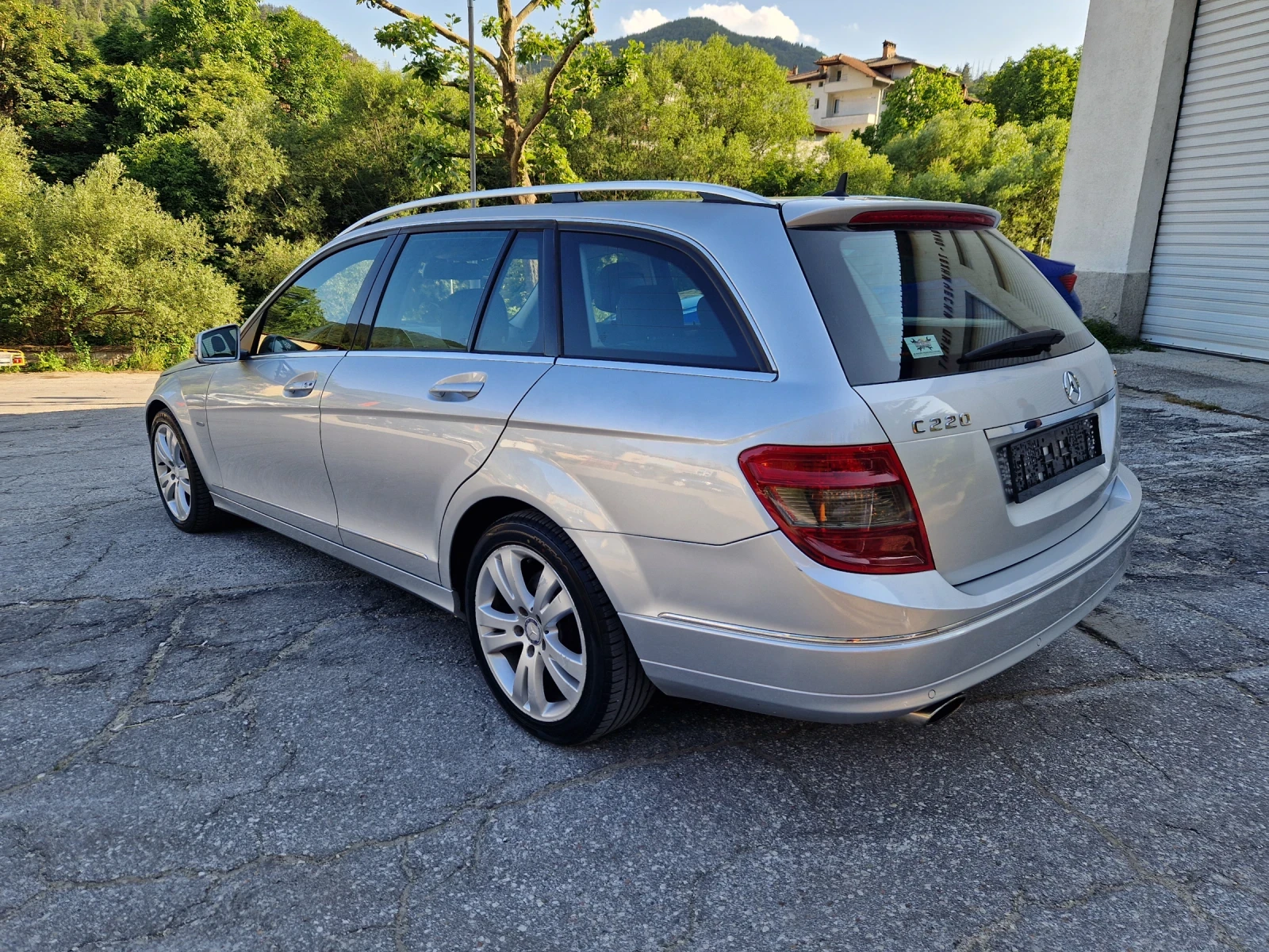 Mercedes-Benz C 220 CDi-Avantgarde - изображение 5