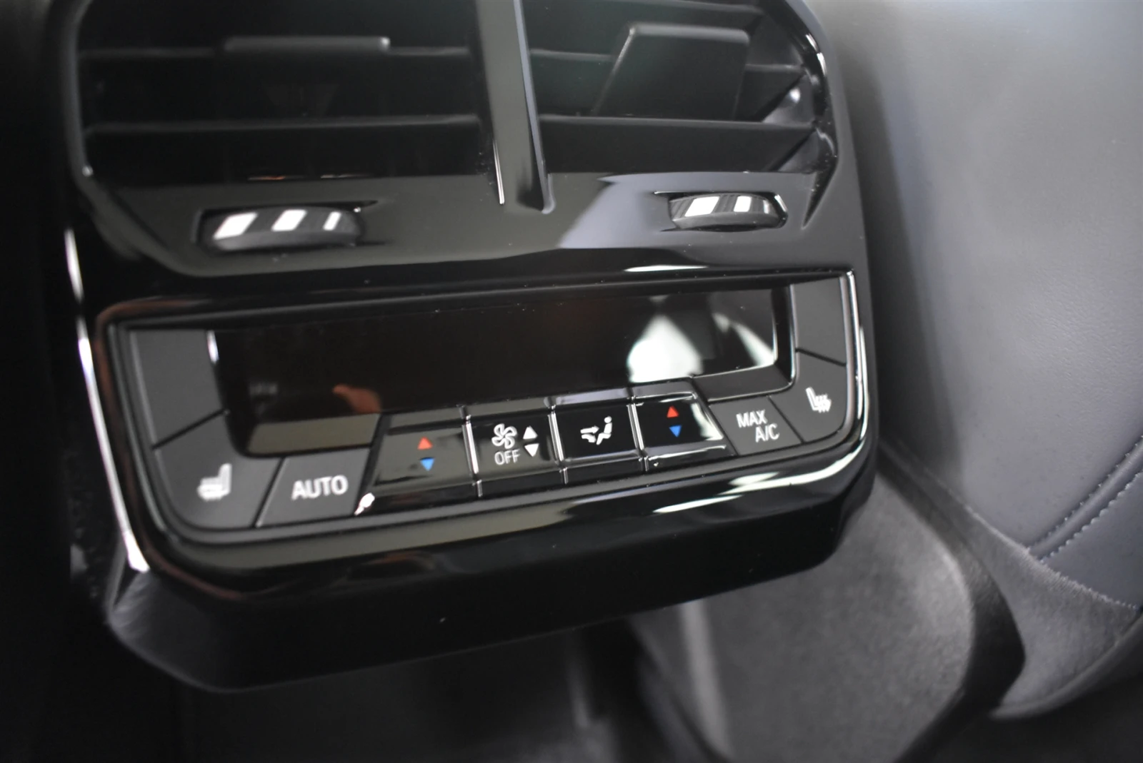 BMW iX xDrive50 | Mobile.bg   10