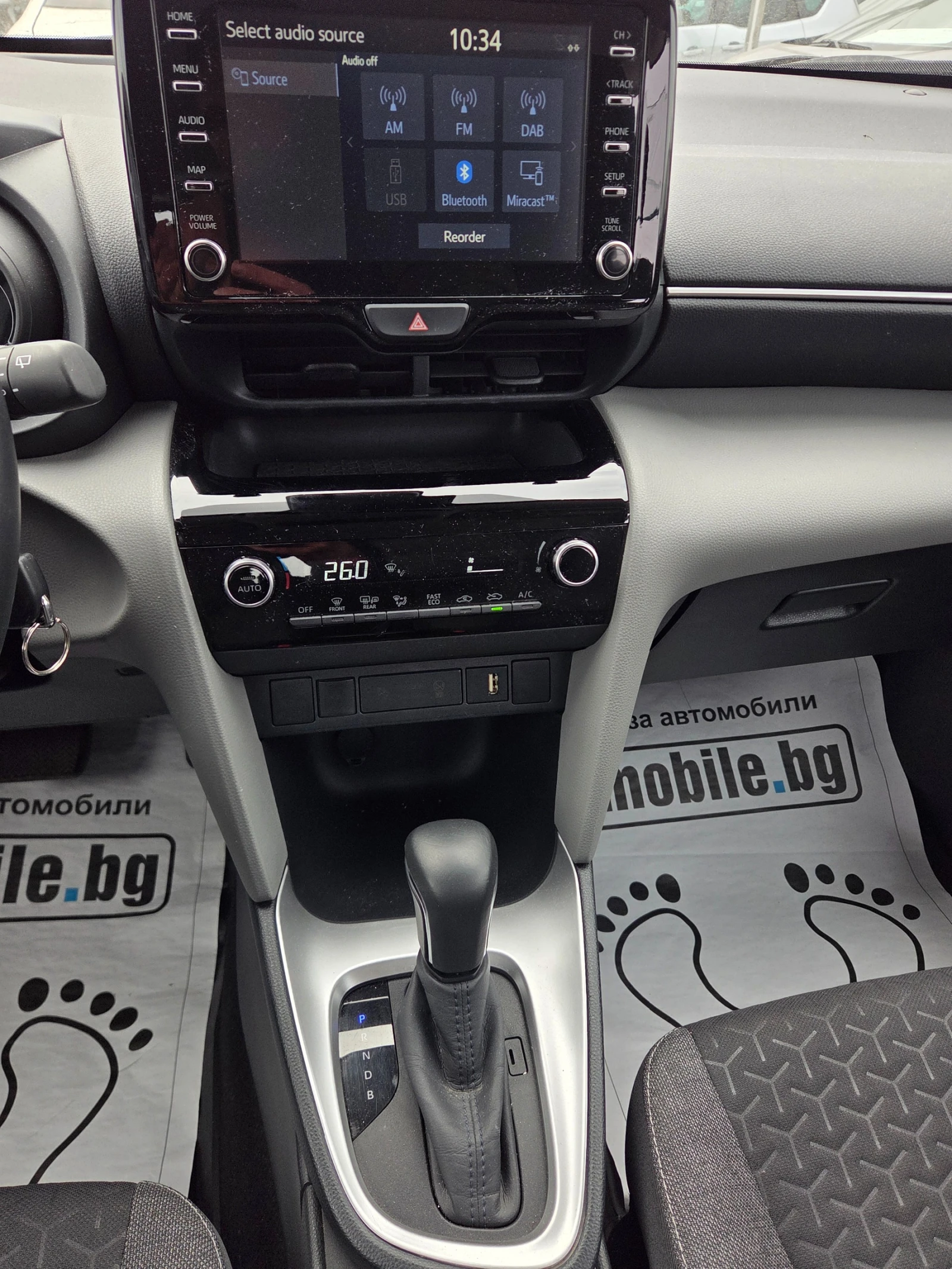 Toyota Yaris Cross 1.5 БЕНЗИН/HYBRID/11000 к.м., снимка 16 - Автомобили и джипове - 53922066