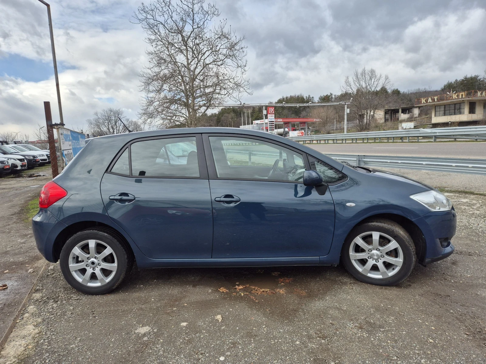 Toyota Auris 1, 6i/LUNA/GERMANY , снимка 3 - Автомобили и джипове - 53939978