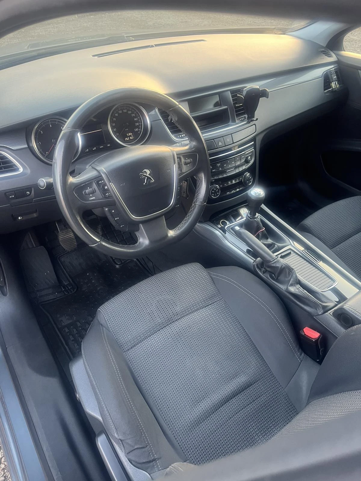 Peugeot 508 2.0 HDI от BG, снимка 11 - Автомобили и джипове - 53978293