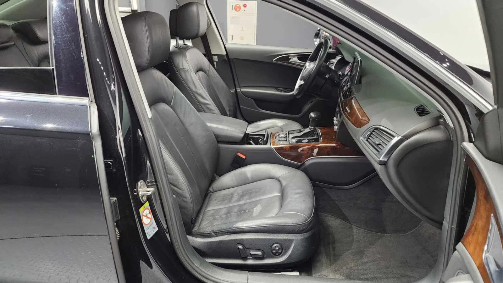 Audi A6 2014г. ДИСТРОНИК  QUATTRO SUPERCHARGER , снимка 12 - Автомобили и джипове - 53983966