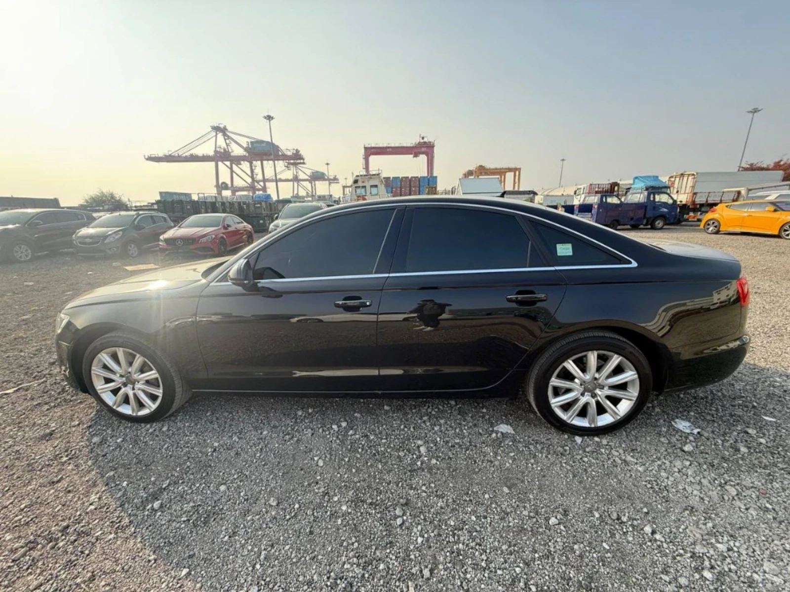 Audi A6 2014г. ДИСТРОНИК  QUATTRO SUPERCHARGER , снимка 4 - Автомобили и джипове - 53983966