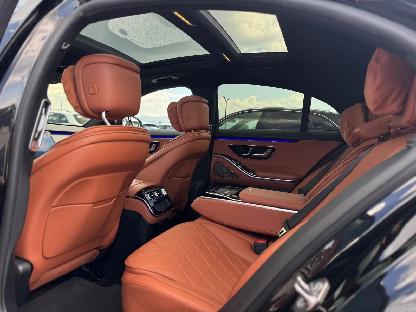 Mercedes-Benz S 400 AMG premium 4-matic, снимка 10 - Автомобили и джипове - 54699548