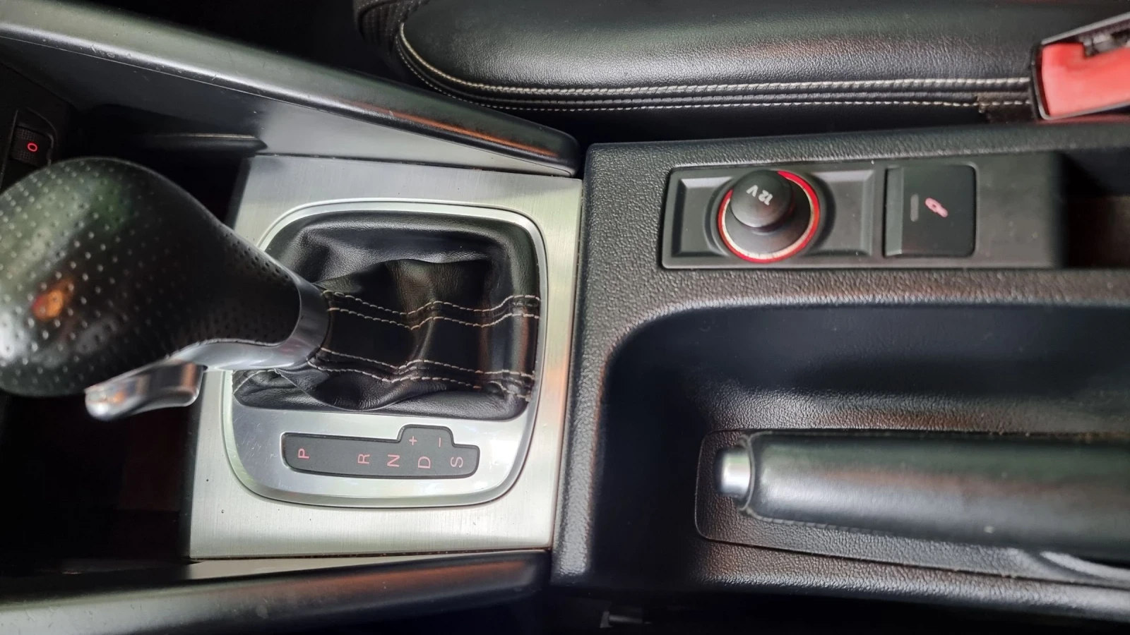 Audi A3 2.0TFSi, снимка 10 - Автомобили и джипове - 54725492