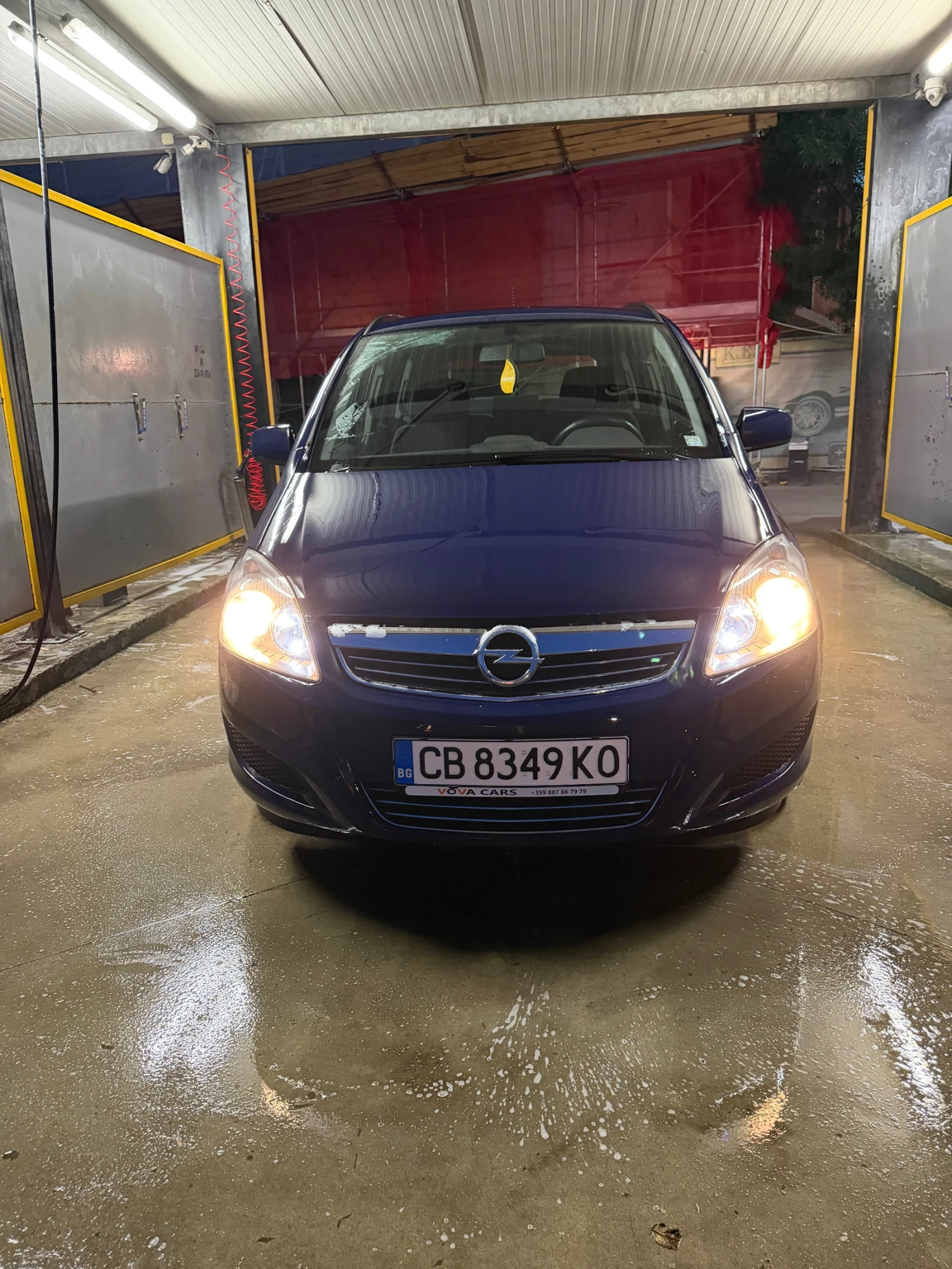 Opel Zafira 1.6 турбо бензин метан заводски