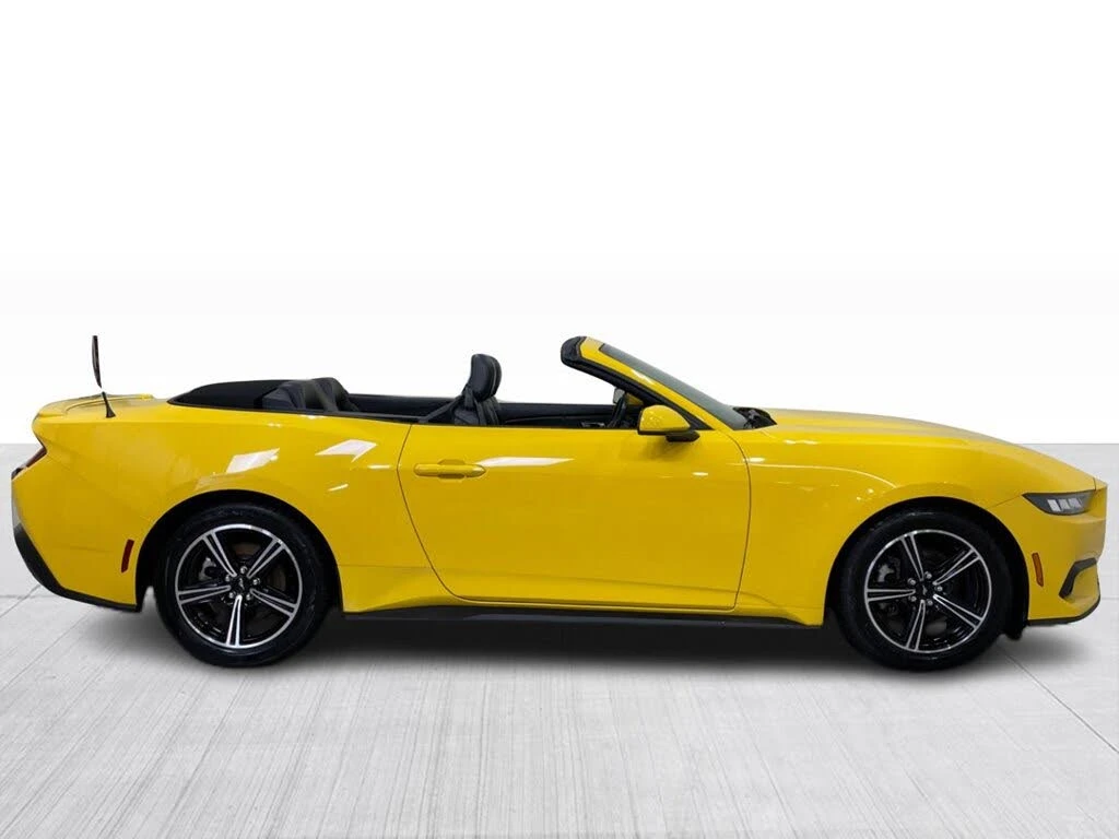 Ford Mustang 2.3 Eco Boost* Premium* DISTRONIC* КОЖА* ПОДГРЕВ* , снимка 4 - Автомобили и джипове - 55664093