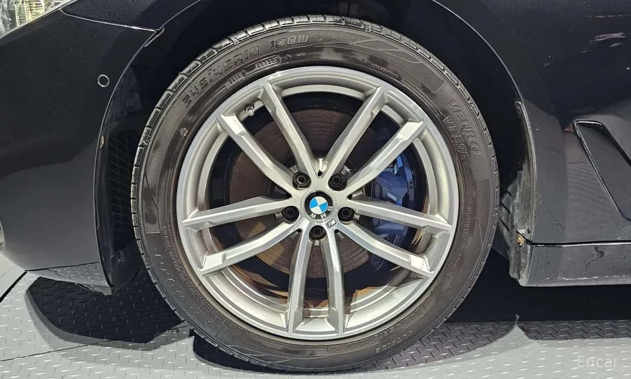 BMW 530 i * M ����� * HUD * ���� �� �� *  | Mobile.bg � ����������� 5
