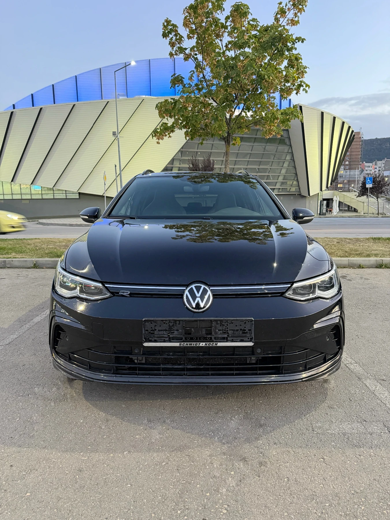 VW Golf 8 R line 2.Otdi/Ambient/Matrix/DSG/ Distronic