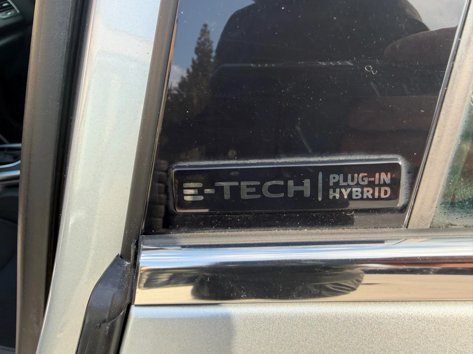 Renault Megane 1.6E-TECH PLUG-IN HYBRID 160 �.�.�������� | Mobile.bg � ����������� 16