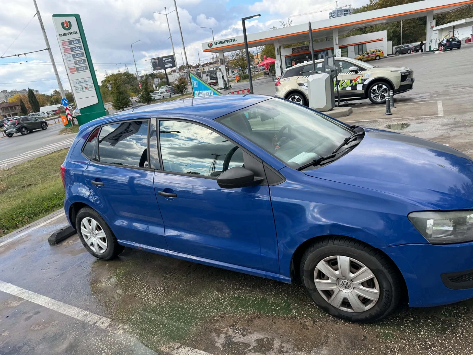 VW Polo, снимка 3 - Автомобили и джипове - 56656001