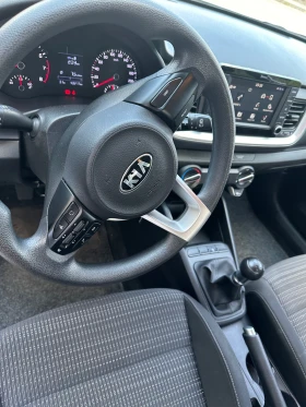Kia Stonic 1.2i 5MT  LX , снимка 10