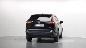 Toyota Rav4 2.5 XLE Hybrid 2WD, снимка 4