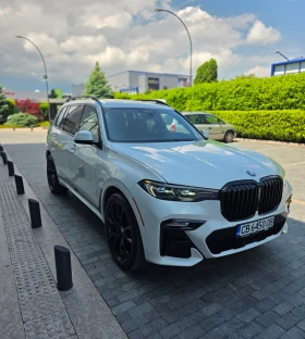 ����� �� �������� �� BMW X7 M40i M-Pack/Bowers&Willkins/Diamond/Headup/Distr/7