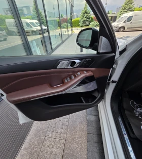 BMW X7 M40i M-Pack/Bowers&Willkins/Diamond/Headup/Distr/7 | Mobile.bg � ����� ������ 16