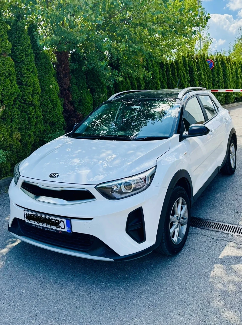 Kia Stonic 1.2i 5MT  LX , снимка 1 - Автомобили и джипове - 46860524