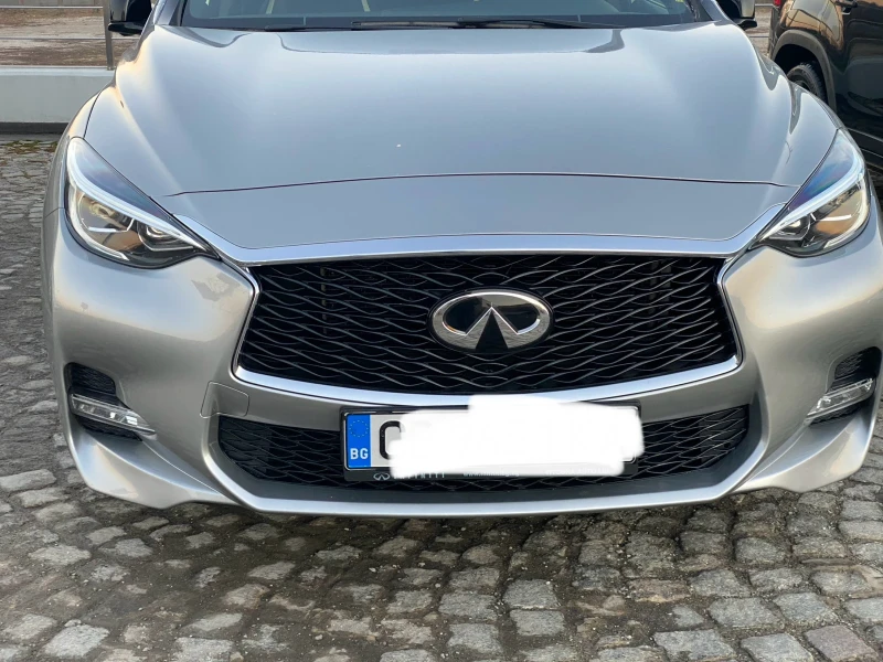 Infiniti Q30 S, снимка 1 - Автомобили и джипове - 48019432