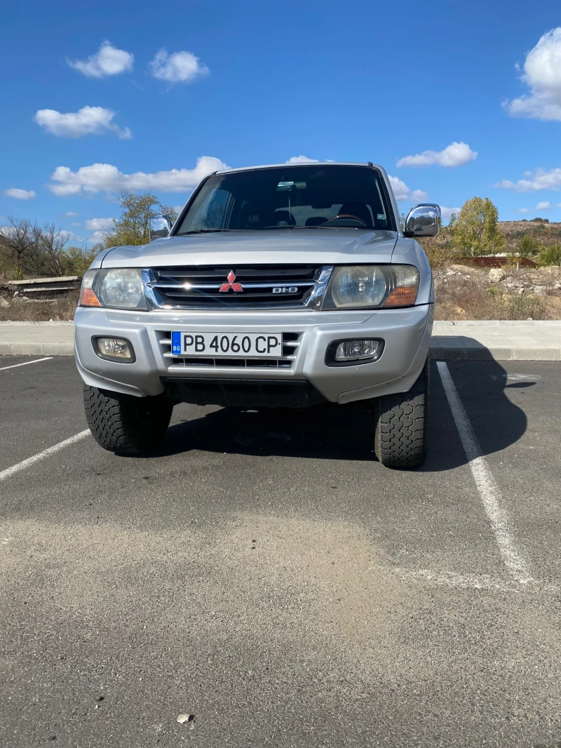 Mitsubishi Pajero, снимка 1 - Автомобили и джипове - 48620837