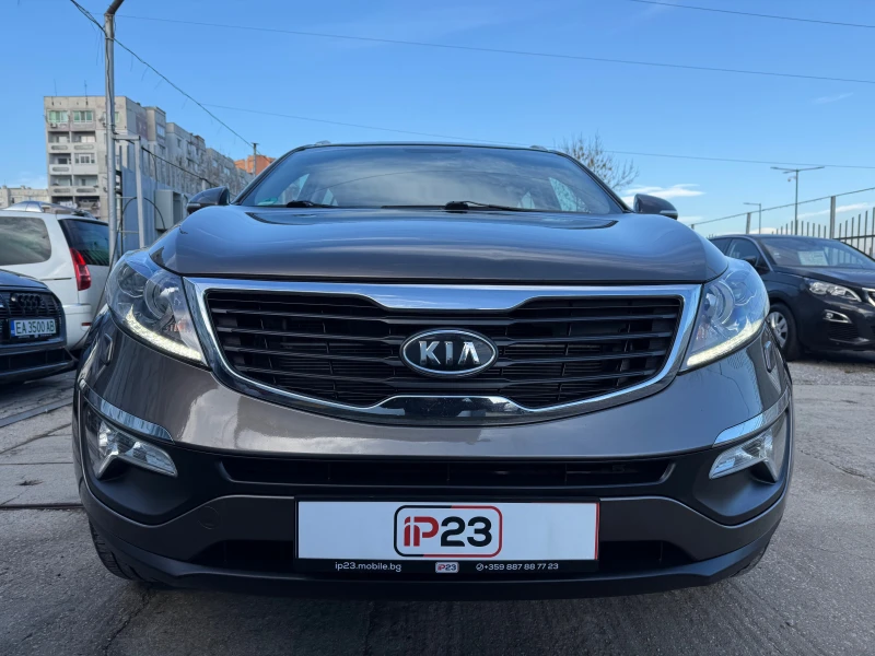 Kia Sportage 2.0* БЕНЗИН* 4х4* АВТОМАТИК* * * , снимка 2 - Автомобили и джипове - 48862631