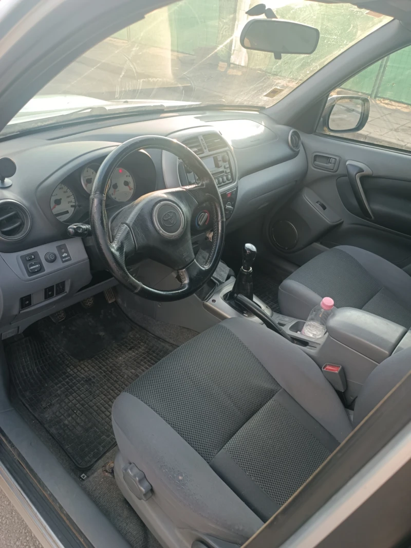 Toyota Rav4, снимка 6 - Автомобили и джипове - 51782576