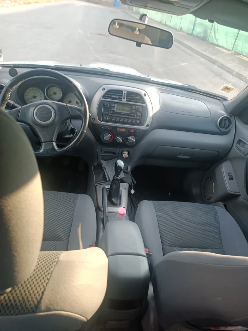 Toyota Rav4, снимка 7 - Автомобили и джипове - 51782576