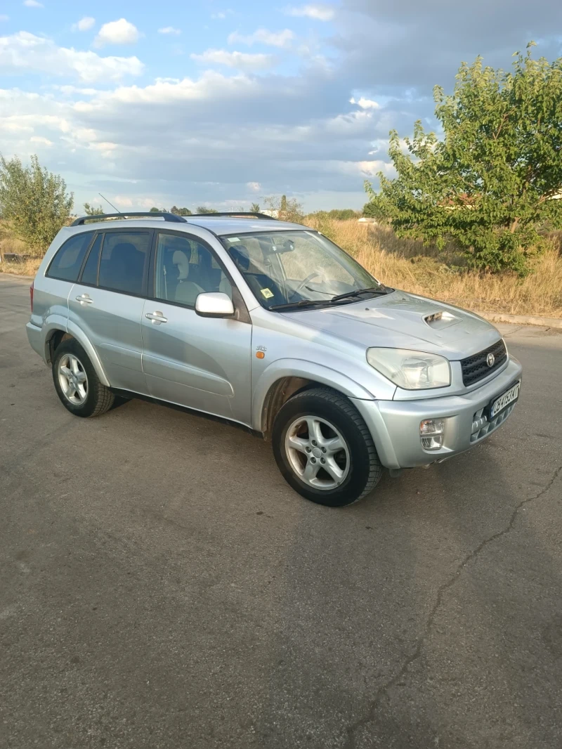 Toyota Rav4, снимка 3 - Автомобили и джипове - 51782576