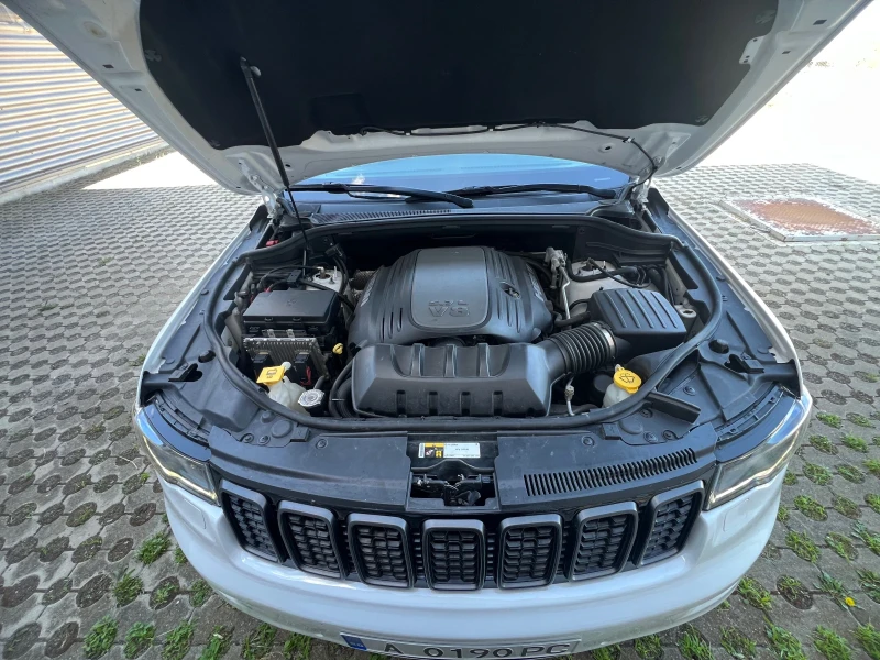 Jeep Grand cherokee 5.7 ГАЗ ИСТОРИЯ , снимка 15 - Автомобили и джипове - 52261190