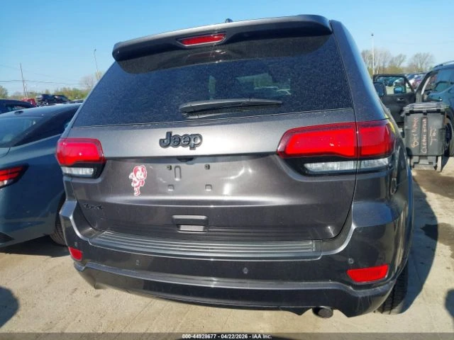 Jeep Grand cherokee LAREDO X 4X4 Подгреви Шибедах, снимка 3 - Автомобили и джипове - 54338088