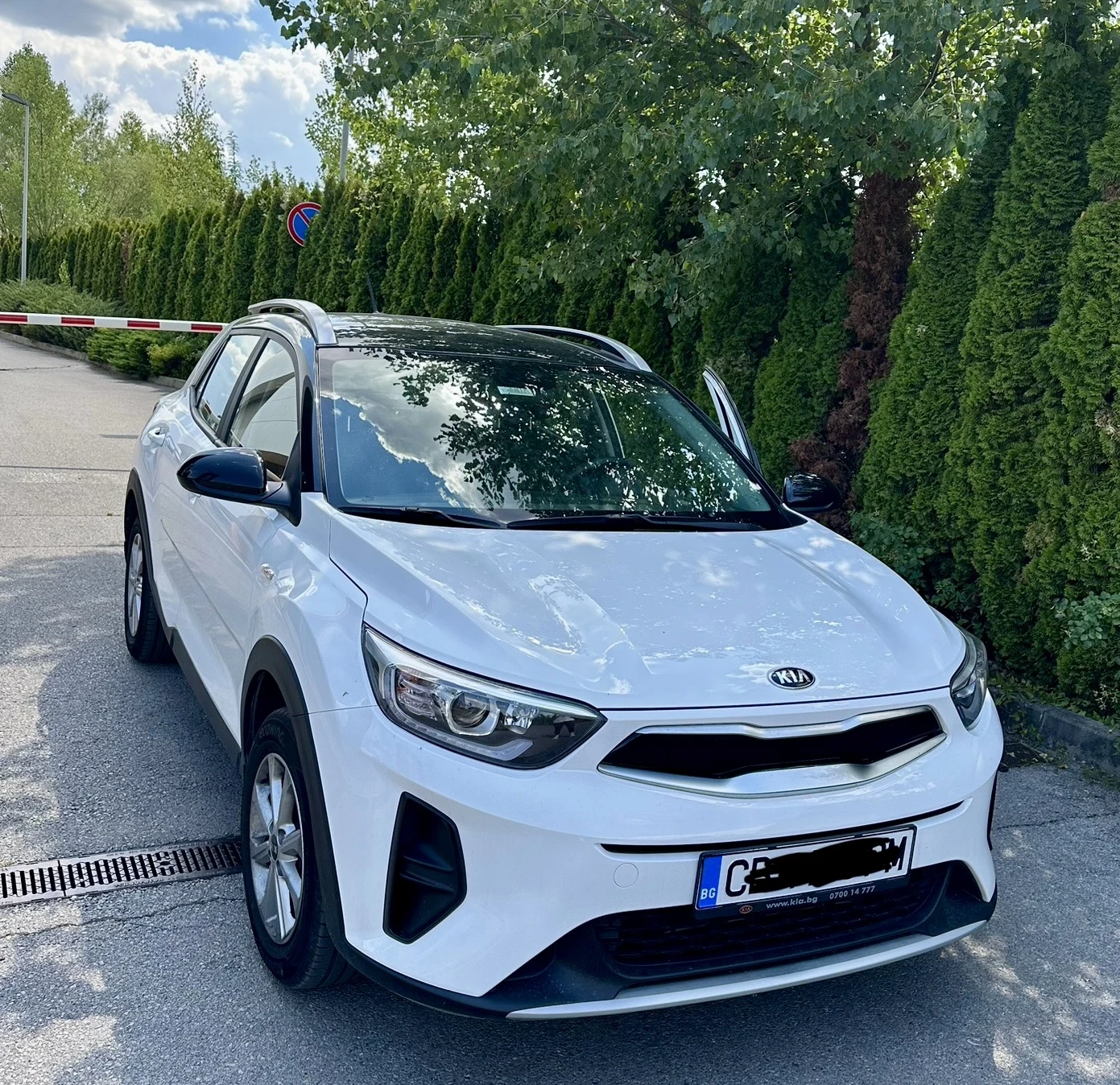 Kia Stonic 1.2i 5MT  LX  | Mobile.bg   15