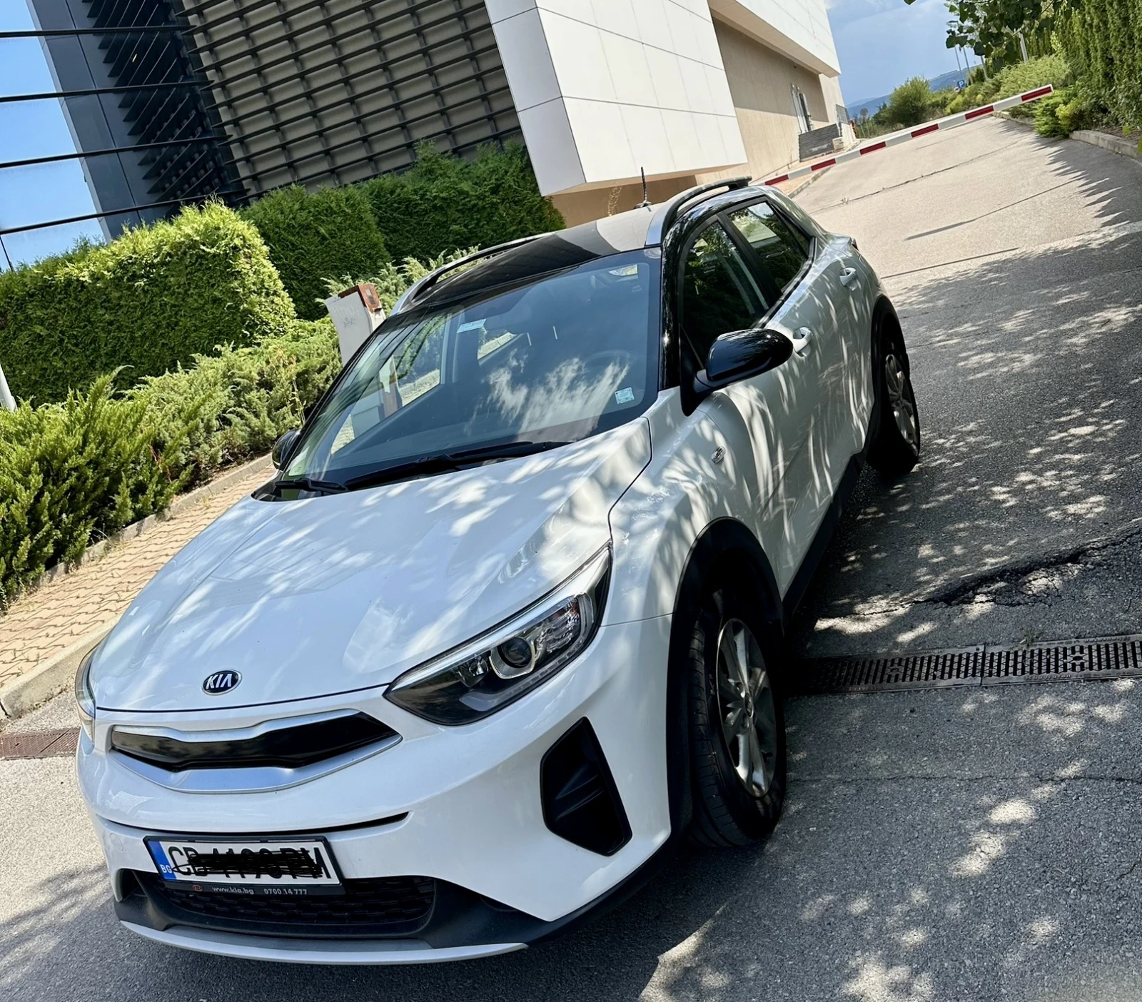 Kia Stonic 1.2i 5MT  LX  | Mobile.bg   16