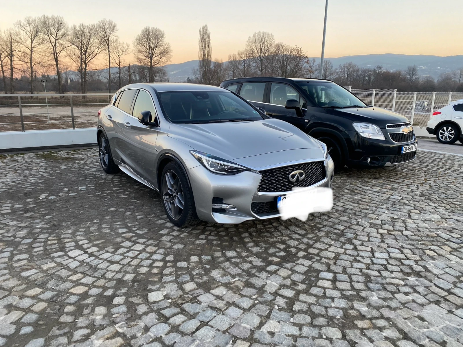 Infiniti Q30 S - изображение 2