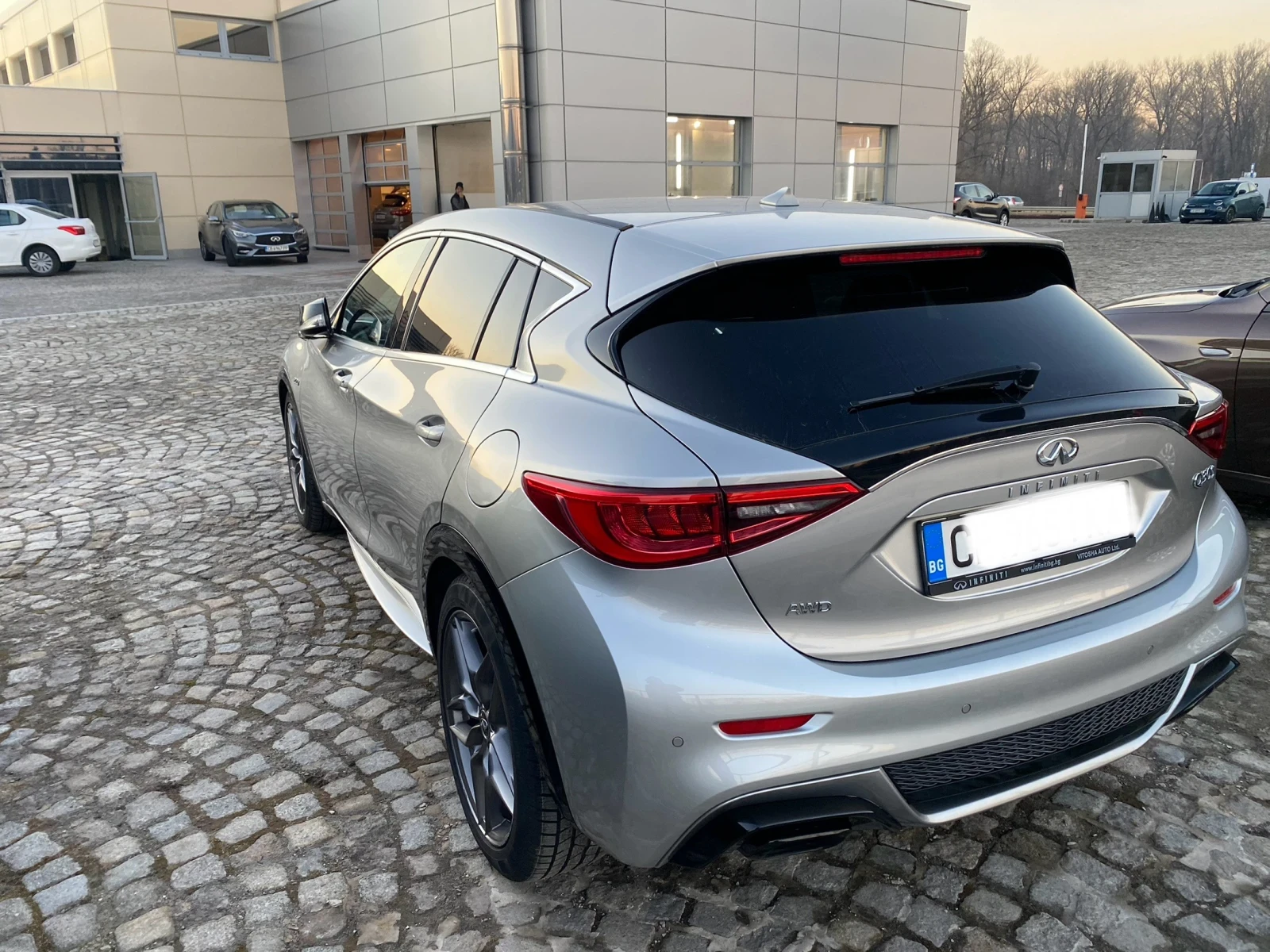 Infiniti Q30 S - изображение 3