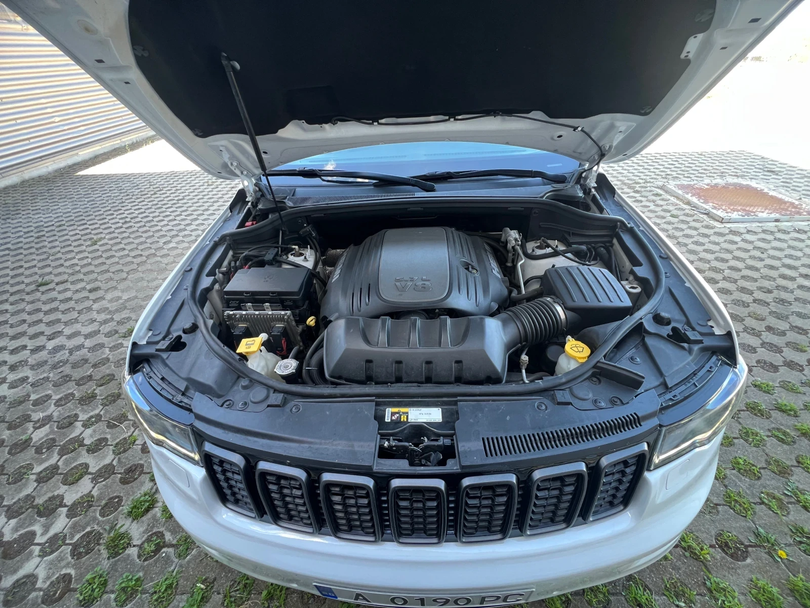 Jeep Grand cherokee 5.7    | Mobile.bg   15