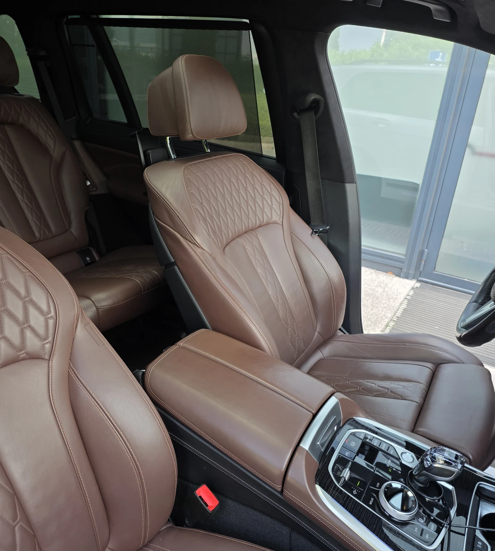 BMW X7 M40i M-Pack/Bowers&Willkins/Diamond/Headup/Distr/7 | Mobile.bg � ����������� 12