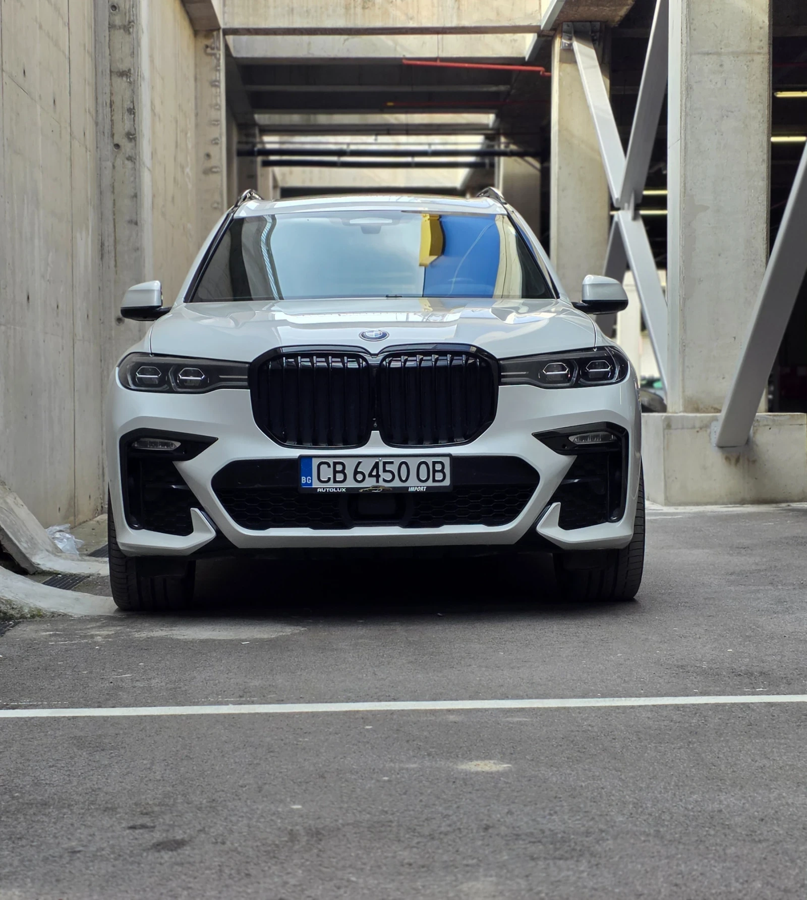 BMW X7 M40i M-Pack/Bowers&Willkins/Diamond/Headup/Distr/7, снимка 6 - Автомобили и джипове - 53740764