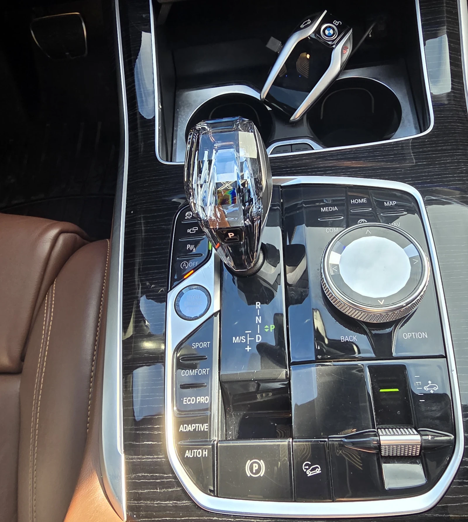 BMW X7 M40i M-Pack/Bowers&Willkins/Diamond/Headup/Distr/7 | Mobile.bg � ����������� 15