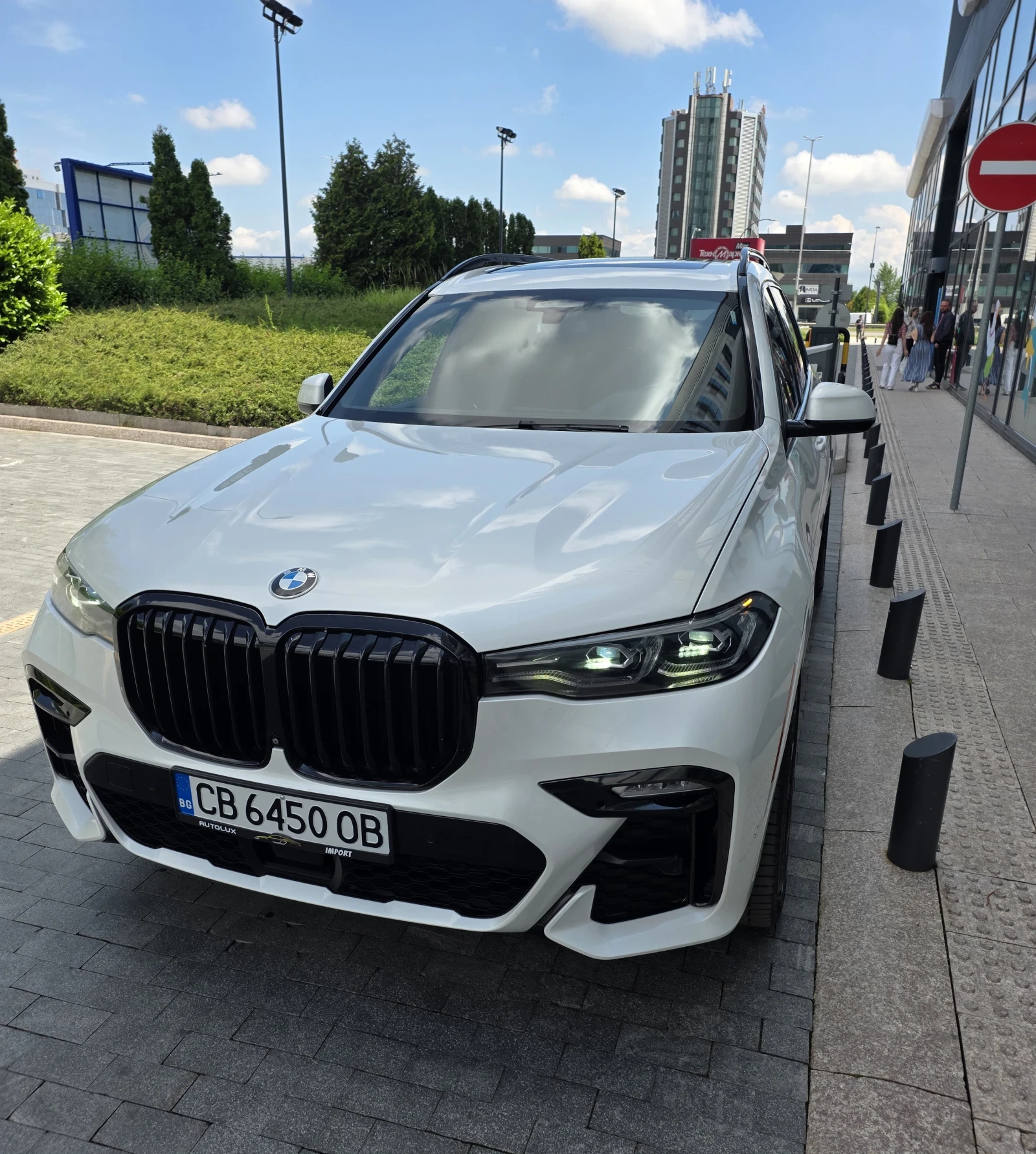 BMW X7 M40i M-Pack/Bowers&Willkins/Diamond/Headup/Distr/7