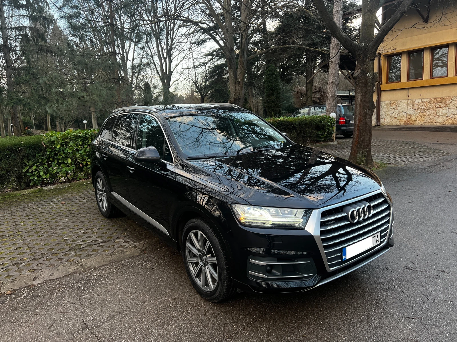 Audi Q7  - изображение 6