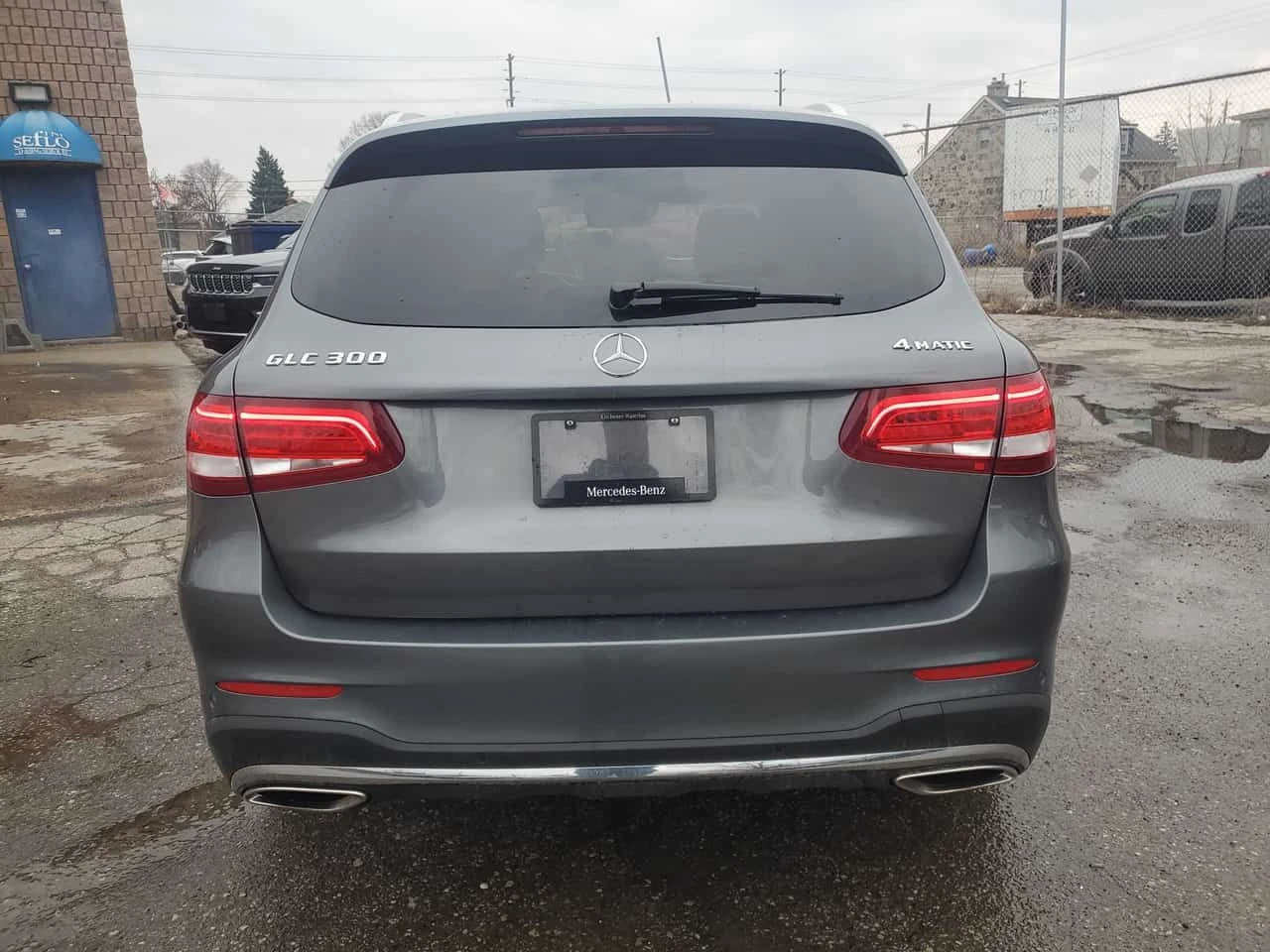 Mercedes-Benz GLC * 4MATIC 4dr 300 * CARFAX * ���� �� �� | Mobile.bg � ����������� 4