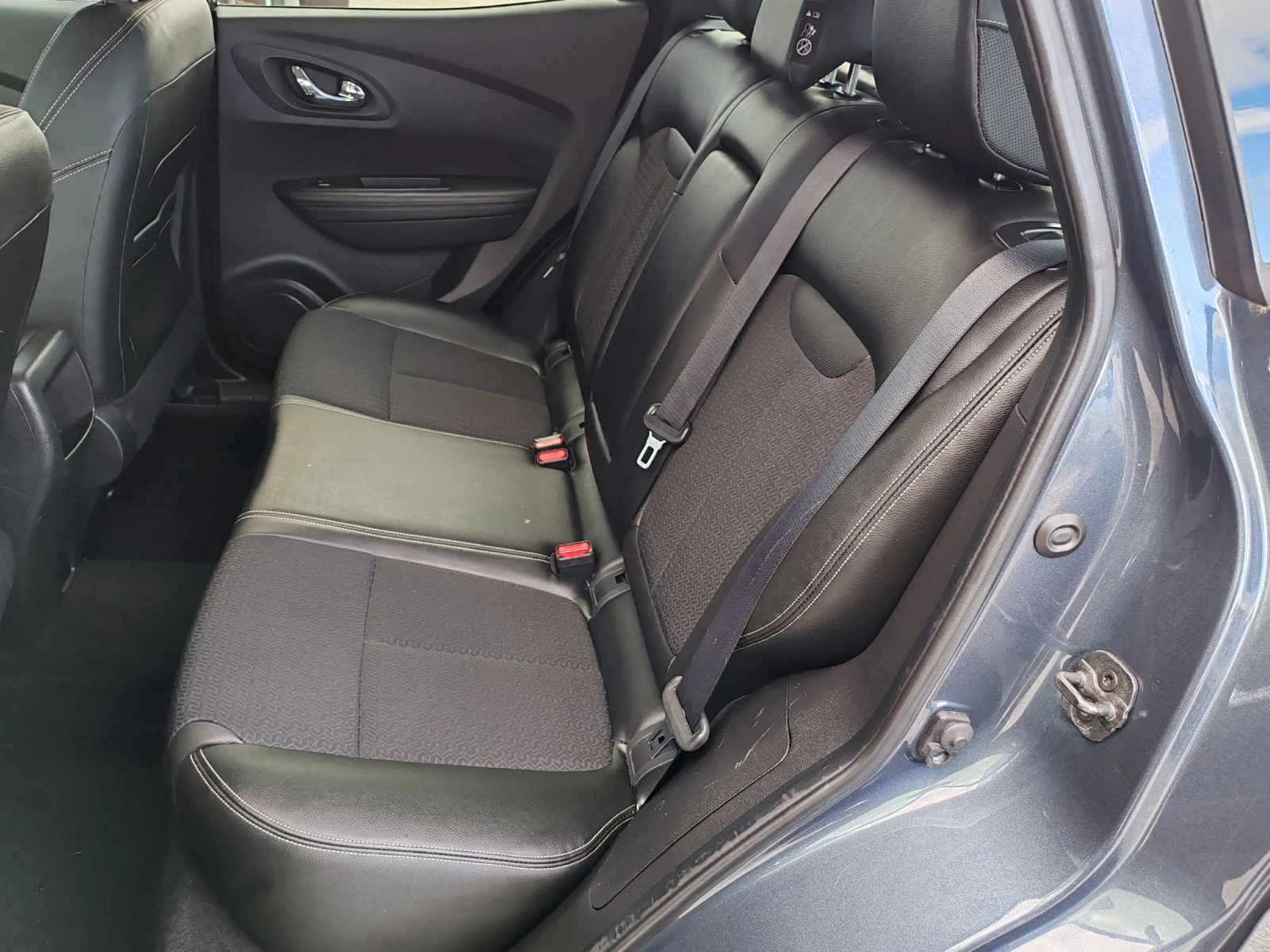 Renault Kadjar 1.5dci Euro6 Navi Top, снимка 15 - Автомобили и джипове - 54069708